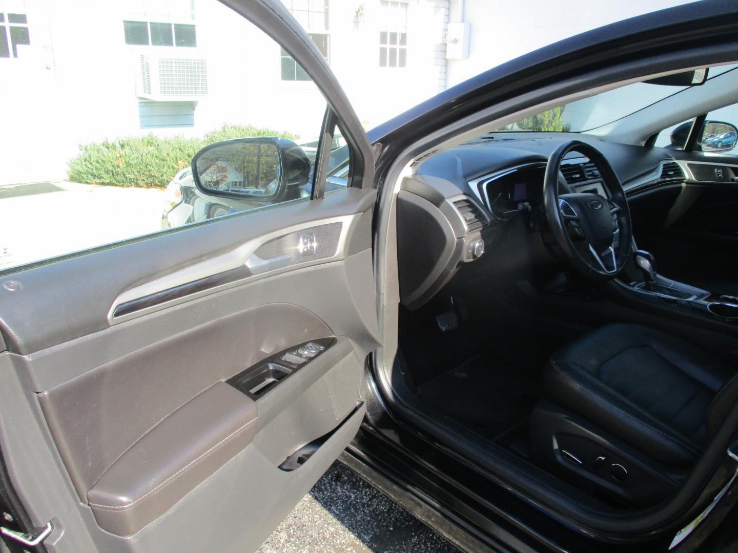 2013 BLACK Ford Fusion (3FA6P0H91DR) , AUTOMATIC transmission, located at 540a Delsea Drive, Sewell, NJ, 08080, (856) 589-6888, 39.752560, -75.111206 - Photo#15